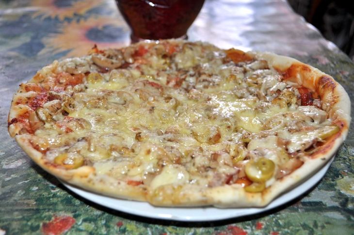 Рецепт теста для настоящей итальянской пиццы! и собственно сама пицца!: шаг 8