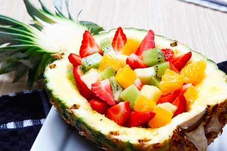 Мифы об ананасовой диете: чем полезен и опасен тропический фрукт