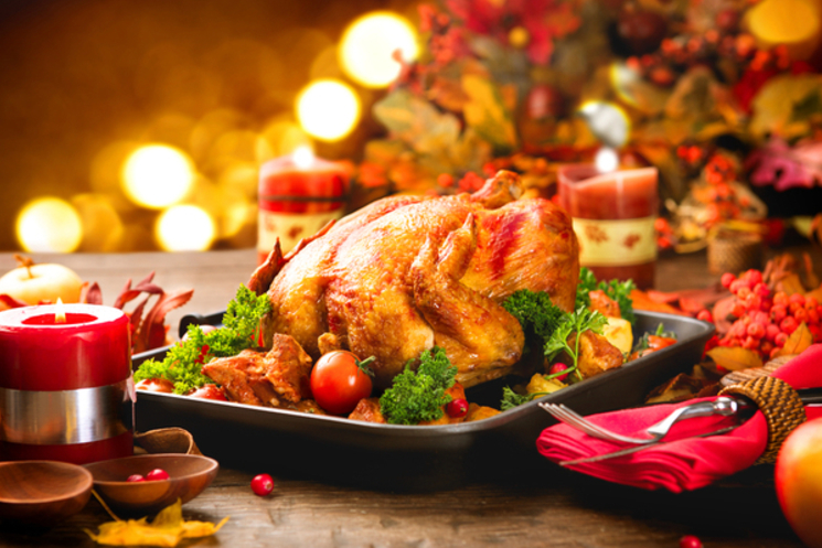 Идеальный рождественский стол: 7 блюд, которые стоит приготовить