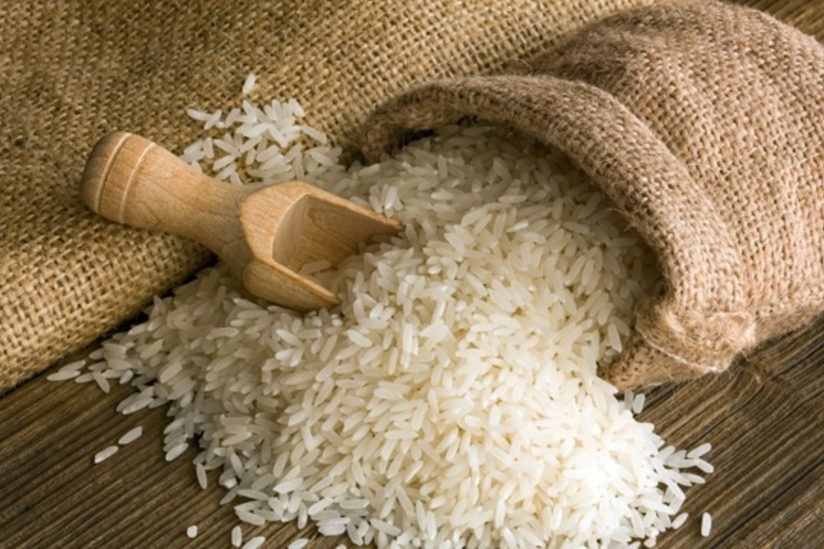 Рис - не как гарнир! Готовим салаты с рисом