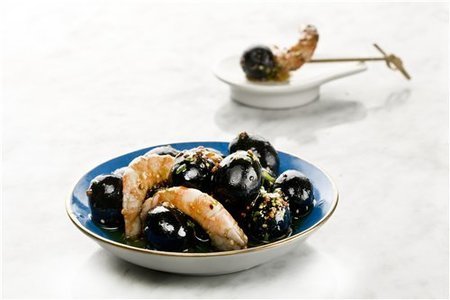 Оливки и маслины – основа Средиземноморской диеты
