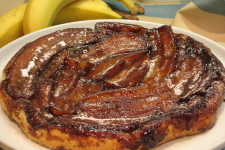 Пирог-перевертыш с бананами в карамели: шаг 6