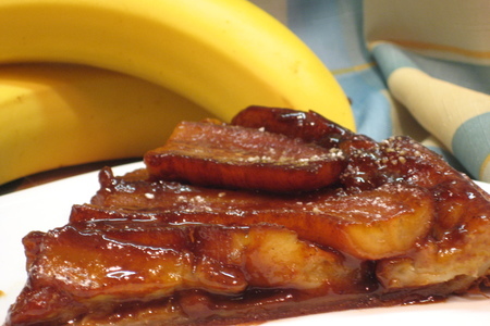 Пирог-перевертыш с бананами в карамели: шаг 7