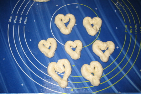 Пончики с творогом  "пылкое сердце".: шаг 4