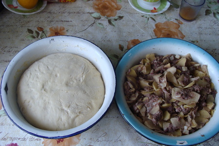 Цкен- пирог с бараниной и картофелем: шаг 1