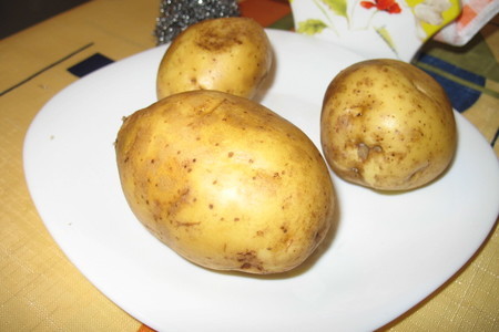 Картофель,запеченый в свч, с наполнителями: шаг 1