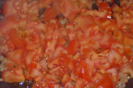 Мясо,запечённое в духовке под сливочно-овощным соусом с булочкой: шаг 4