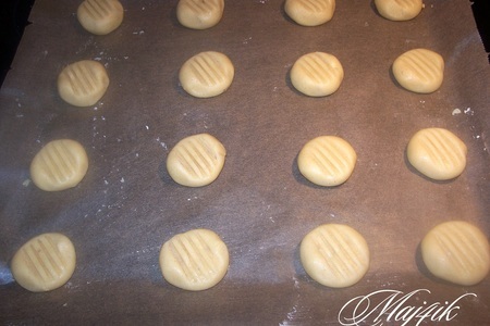 Сладкое печенье "любимое" с кедровыми орешками: шаг 5