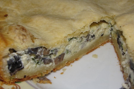 Пирог с  сыром и грибами.: шаг 8