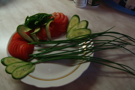 Рыба в кольчуге с салатом из овощей: шаг 8
