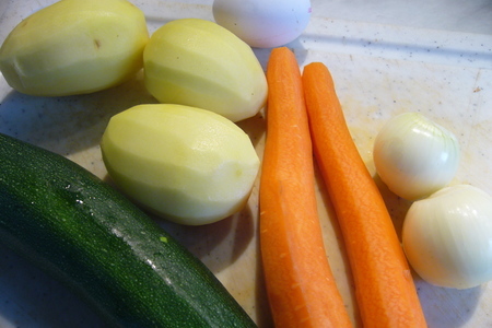 Овощные рёсти (rösti) с селедочным салатом: шаг 1