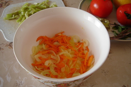 Салат из нута с помидорами: шаг 2
