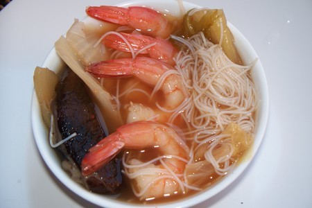 Постный китайско-русский суп с креветками за 5 мин: шаг 1