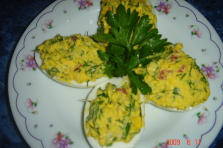 Фаршированые яйца "витаминные": шаг 4