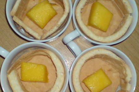 Пирожные с творожно-манговым кремом: шаг 5