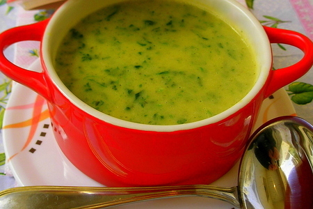 Сливочный суп- пюре из цукини и шпината: шаг 1