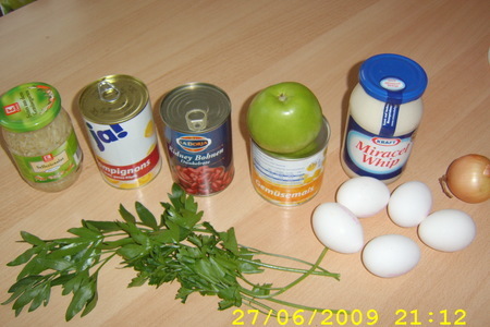 Салат яично-овощной: шаг 1