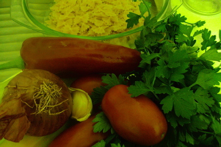 Фарфалле с овощами и соусом"песто".: шаг 1