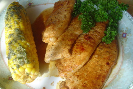 Фламбированное филе с перцем и кукурузa в масляном соусе.: шаг 7