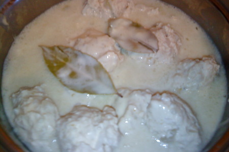 Куриные тефтели в белом соусе: шаг 8