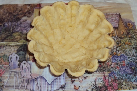 Сырно-луковый пирог с копченым салом и беконом: шаг 2