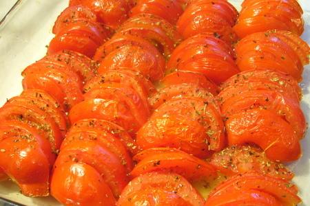 Печеные помидоры, легкая и вкусная закуска за 15 минут: шаг 3