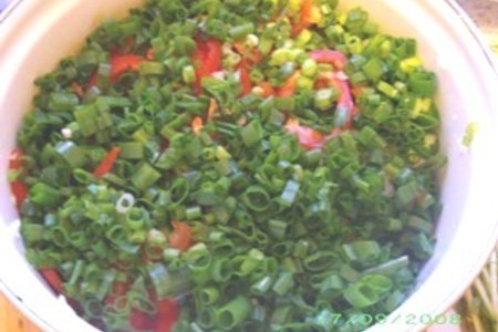 Салат витаминный с капустой: шаг 6