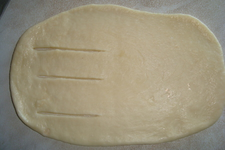Полосатые кифле с сыром: шаг 2