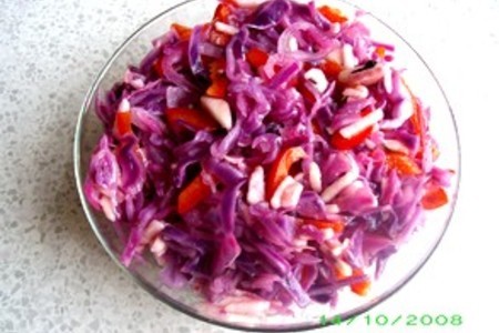 Салат витаминный из красной капусты: шаг 6