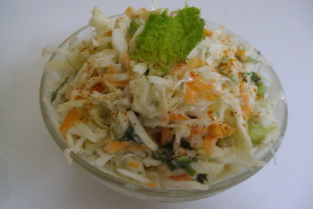 Салат из капусты с нежным йогуртным соусом: шаг 5