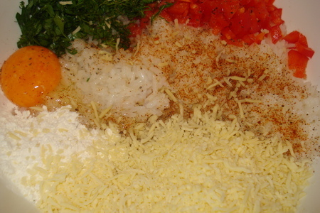 Рисовые котлетки с сыром и зеленью: шаг 1