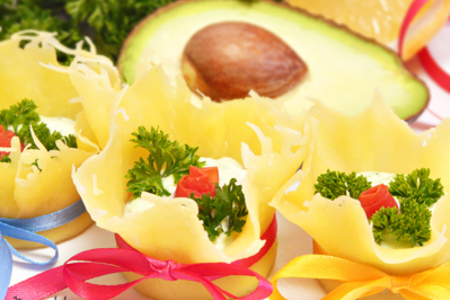 Пикантные сырные тарталетки с авокадно-творожной начинкой "восторг".: шаг 8