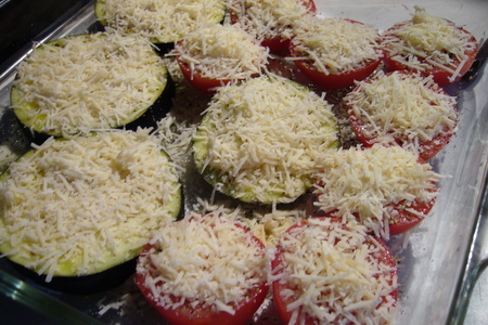 Запеченые помидоры и баклажаны под пармезановой корочкой: шаг 2