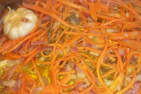 Пикантный соус с креветками и кальмарам: шаг 4