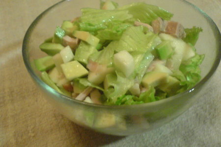 Куриный салат с авокадо и яблоком: шаг 6