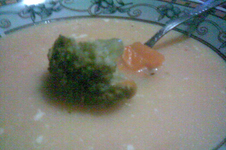 Cогревающий суп на скорую руку "нелётная погода" (нереальное сочетание брокколи, тыквы и аджики): шаг 4