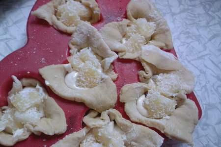 Творожные пирожные с ананасами и мармеладом: шаг 4