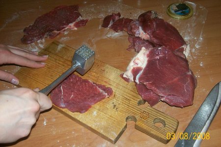 Мясо по-венгерски: шаг 1