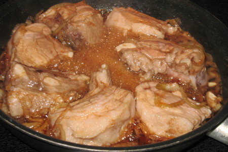 Свиные ребрышки в карамельном соусе: шаг 6