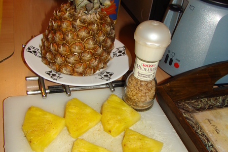 Творожные слойки с ломтиками ананаса: шаг 4