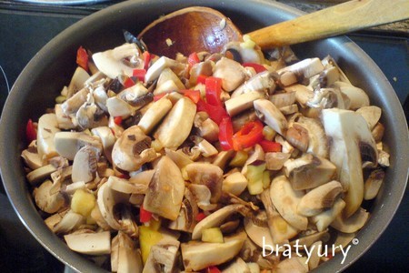 Фасоль, варёная с овощами и грибами: шаг 5