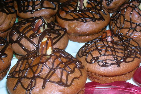 Сырно-шоколадные кексы с орехами и горьким шоколадом: шаг 8