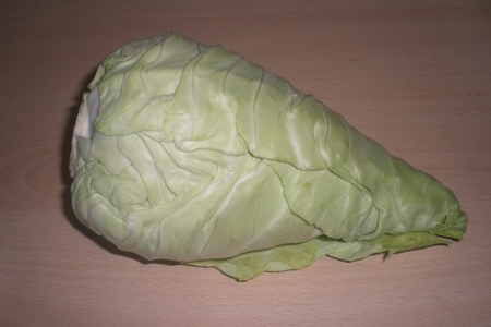 Салат из остроконечной капусты(spitzenkohl): шаг 1