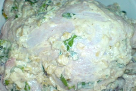 Цыплёнок по-домашнему,с маринованными грибами и сметаной: шаг 5