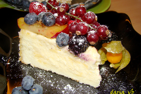 Бисквит со сливочно-бисквитным кремом и фруктами: шаг 16