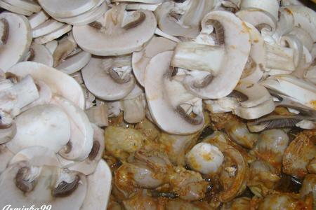 Теплый салат из куриных желудков с картофелем и грибами: шаг 6
