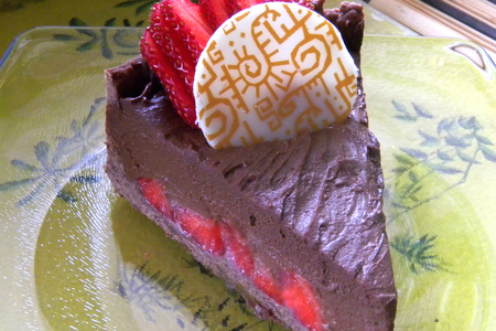 Торт шоколадный с клубникой: шаг 9
