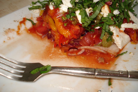 Салат томатно-помидорный: шаг 20