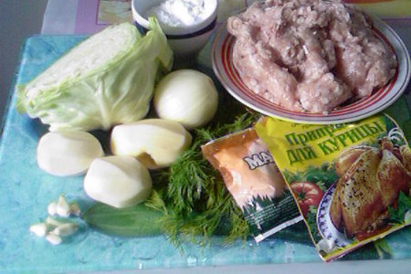 Куриные оладушки с овощами.: шаг 1
