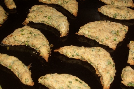 Печенье с зеленым луком "чиполлино": шаг 7